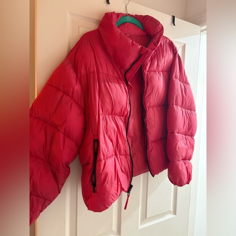 Old navy pink puffer coat size XL